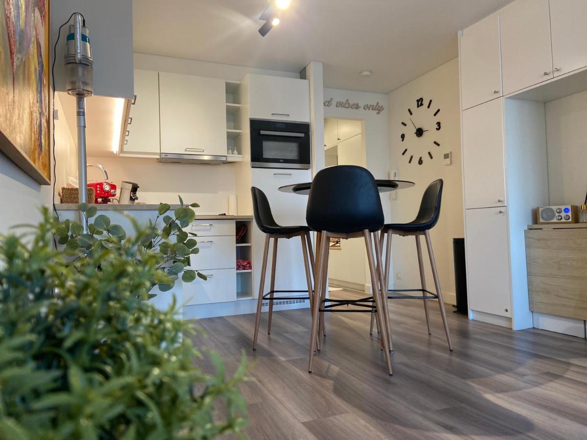Moderne Studio Aan Zee Appartamento Ostenda Esterno foto