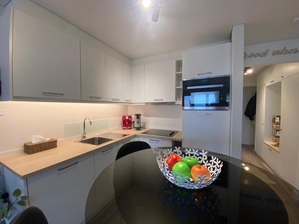 Moderne Studio Aan Zee Appartamento Ostenda Esterno foto