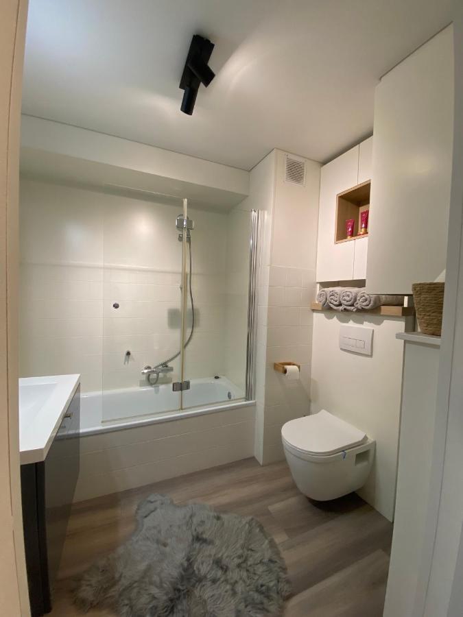 Moderne Studio Aan Zee Appartamento Ostenda Esterno foto